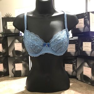 VS Body by Victoria Unlined Demi Bra